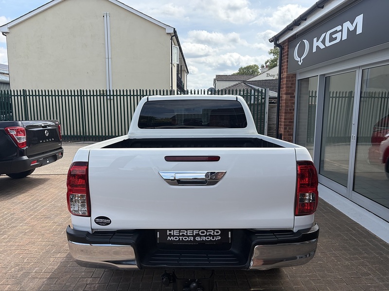 Toyota Hilux D-4D Icon - U1422