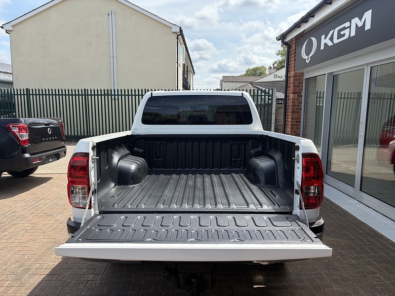Toyota Hilux D-4D Icon - U1422