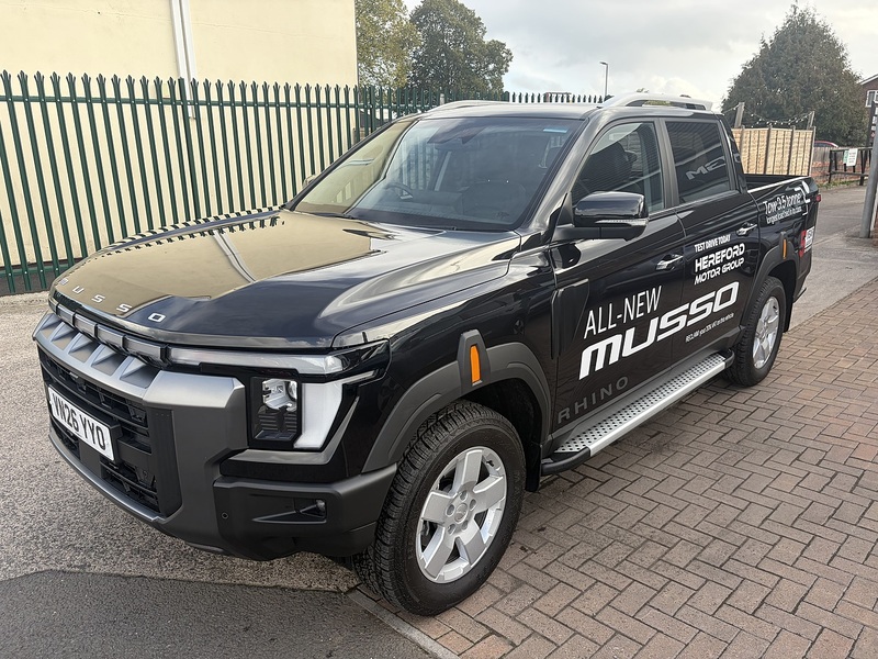 KGM Musso Rhino - U1436