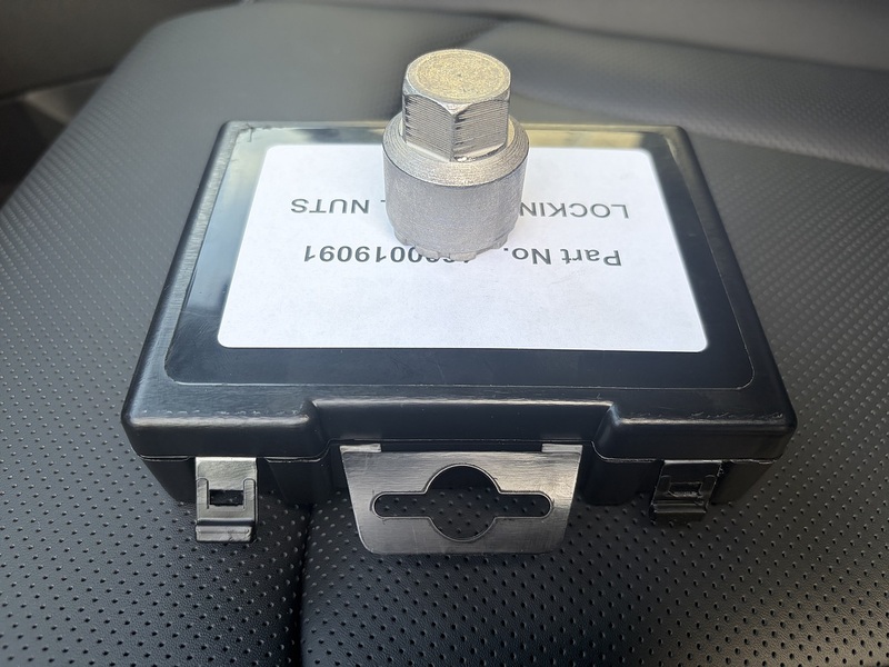 KGM Musso Rhino - U1436