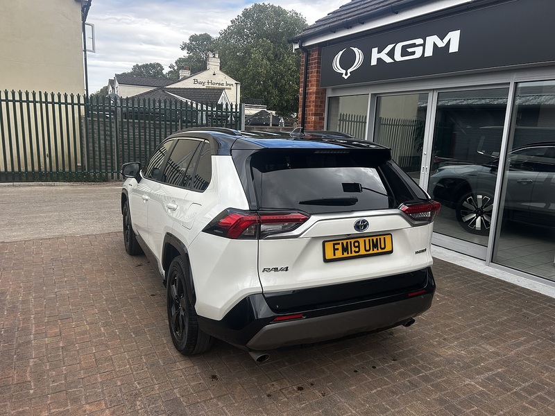 Toyota RAV4 VVT-h Dynamic - U1446