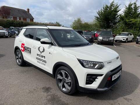 SsangYong Tivoli Outlander 4h SUV 2 Automatic Petrol Plug-in Hybrid