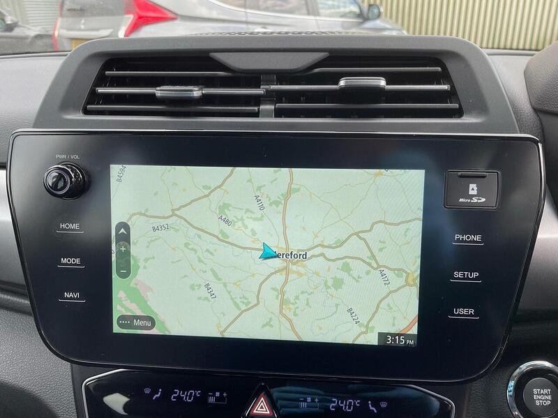 SsangYong Tivoli Tivoli 1.5P Ultimate Auto Euro 6 (s/s) 5dr - U711