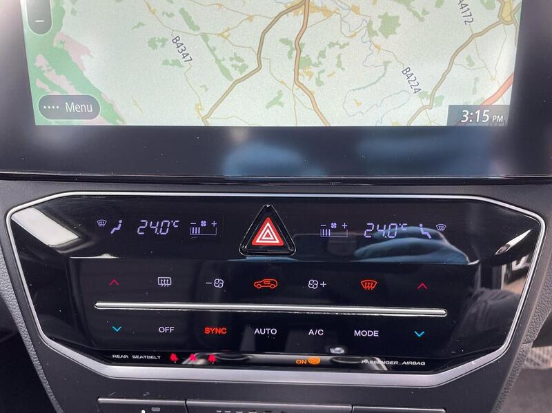 SsangYong Tivoli Tivoli 1.5P Ultimate Auto Euro 6 (s/s) 5dr - U711