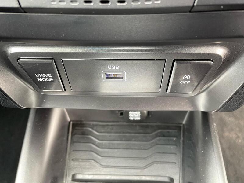 SsangYong Tivoli Tivoli 1.5P Ultimate Auto Euro 6 (s/s) 5dr - U711