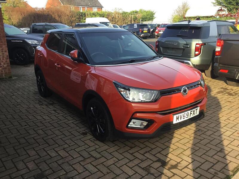 SsangYong Tivoli Tivoli 1.6P LE Auto Euro 6 (s/s) 5dr - U918