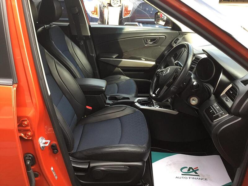 SsangYong Tivoli Tivoli 1.6P LE Auto Euro 6 (s/s) 5dr - U918