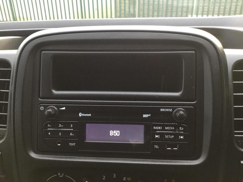 Vauxhall Vivaro 1.6 CDTi 2900 Crew Van Double Cab 5dr Diesel Manual L2 H1 Euro 6 (s/s) (6 Seat) (95 ps) - U965