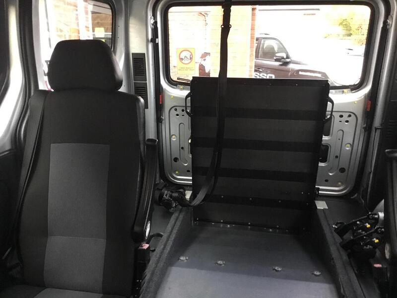 Vauxhall Vivaro 1.6 CDTi 2900 Crew Van Double Cab 5dr Diesel Manual L2 H1 Euro 6 (s/s) (6 Seat) (95 ps) - U965