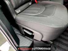 Land Rover Defender 110 2.0 SD4 First Edition SUV 5dr Diesel Auto 4WD Euro 6 (s/s) (240 ps) - U2042