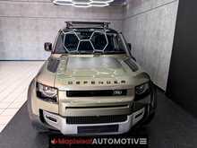 Land Rover Defender 110 2.0 SD4 First Edition SUV 5dr Diesel Auto 4WD Euro 6 (s/s) (240 ps) - U2042