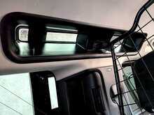 Land Rover Defender 110 2.0 SD4 First Edition SUV 5dr Diesel Auto 4WD Euro 6 (s/s) (240 ps) - U2042