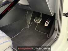 Volkswagen Golf 2.0 TSI R Hatchback 5dr Petrol DSG 4Motion Euro 6 (s/s) (320 ps) - U2043