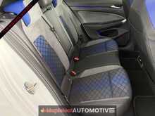 Volkswagen Golf 2.0 TSI R Hatchback 5dr Petrol DSG 4Motion Euro 6 (s/s) (320 ps) - U2043