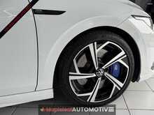 Volkswagen Golf 2.0 TSI R Hatchback 5dr Petrol DSG 4Motion Euro 6 (s/s) (320 ps) - U2043