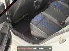 Volkswagen Golf 2.0 TSI R Hatchback 5dr Petrol DSG 4Motion Euro 6 (s/s) (320 ps) - U2043