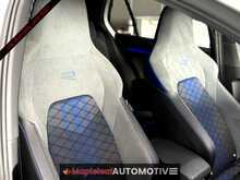 Volkswagen Golf 2.0 TSI R Hatchback 5dr Petrol DSG 4Motion Euro 6 (s/s) (320 ps) - U2043