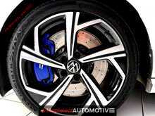 Volkswagen Golf 2.0 TSI R Hatchback 5dr Petrol DSG 4Motion Euro 6 (s/s) (320 ps) - U2043