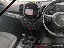 MINI Countryman 1.5 Cooper Classic SUV 5dr Petrol Manual Euro 6 (s/s) (136 ps) - U2055