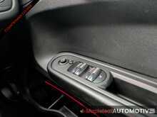 MINI Countryman 1.5 Cooper Classic SUV 5dr Petrol Manual Euro 6 (s/s) (136 ps) - U2055