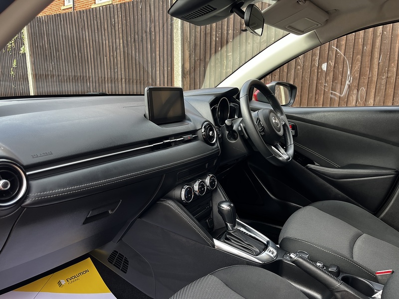 Mazda Mazda2 SKYACTIV-G Sport Nav - U111