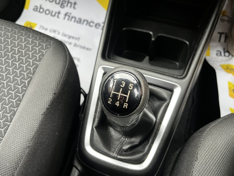 Suzuki Swift Boosterjet SZ-T - U117