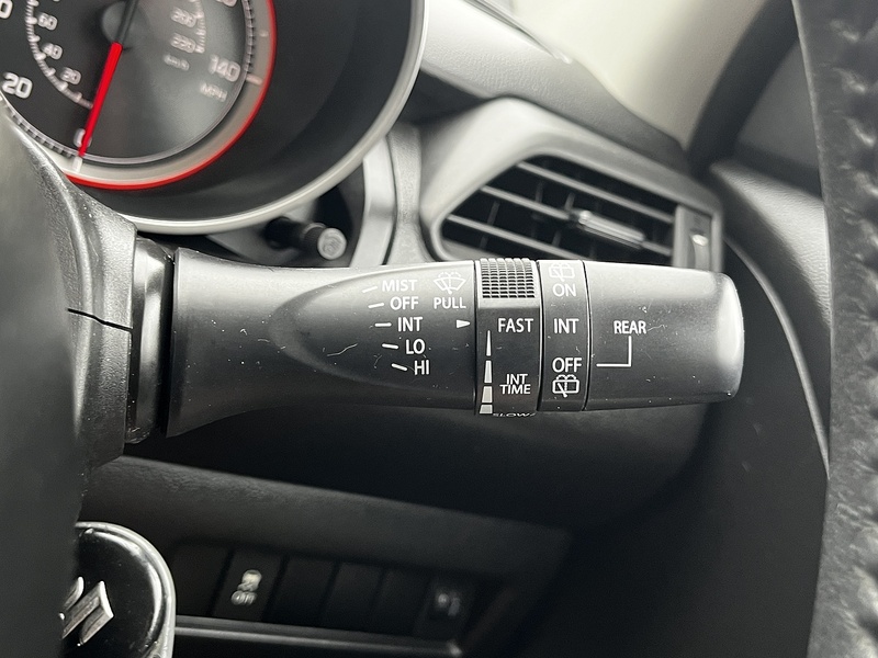 Suzuki Swift Boosterjet SZ-T - U117