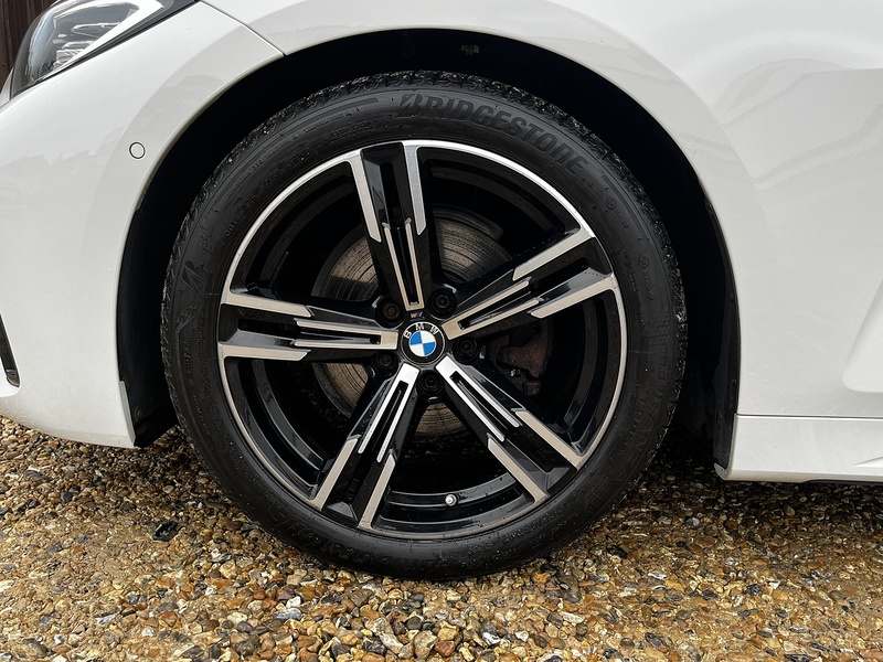 BMW 4 Series 420D M SPORT MHEV - U12