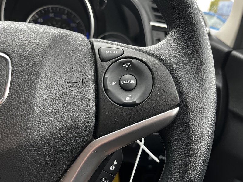 Honda Jazz i-VTEC SE Navi - U122