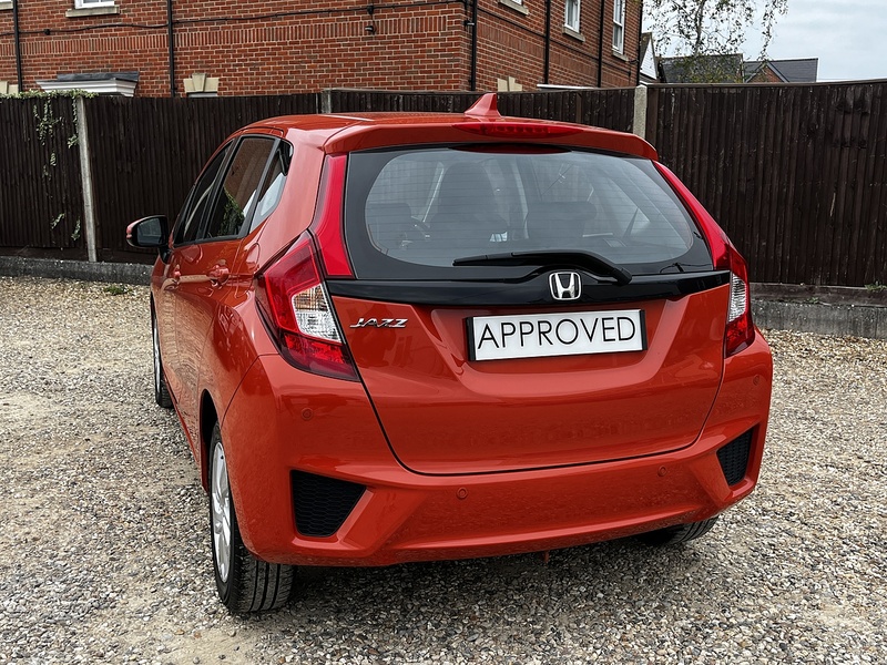 Honda Jazz i-VTEC SE Navi - U122