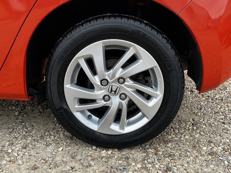 Honda Jazz i-VTEC SE Navi - U122
