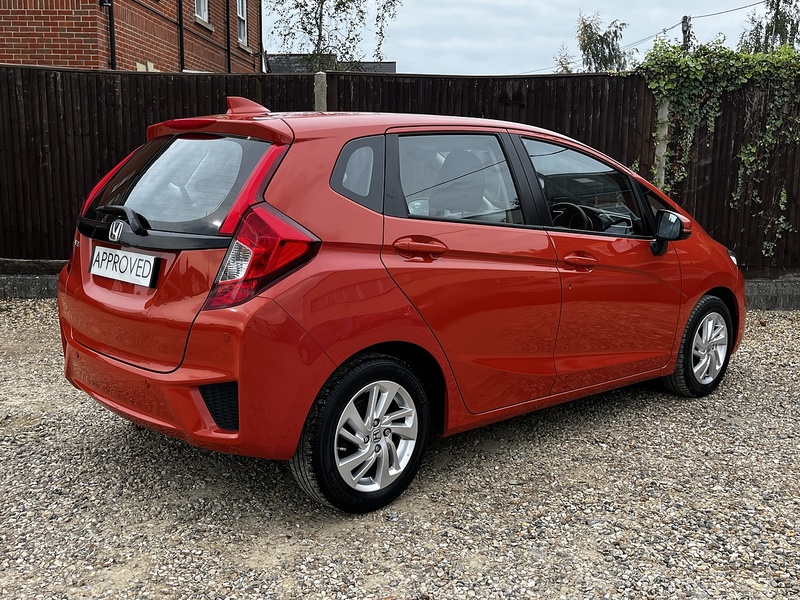 Honda Jazz i-VTEC SE Navi - U122