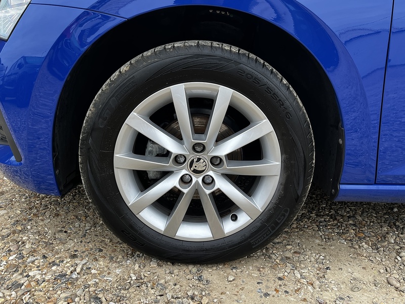 Skoda Scala TSI S - U123