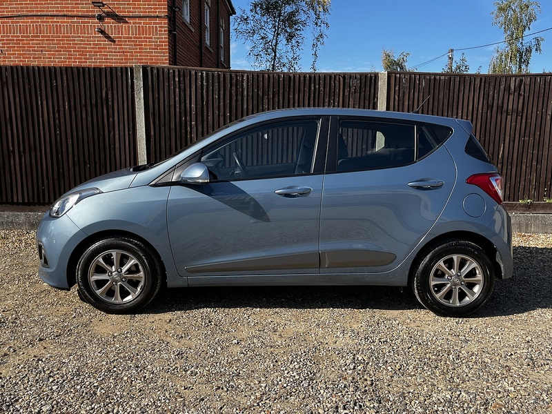 Hyundai i10 Premium - U124