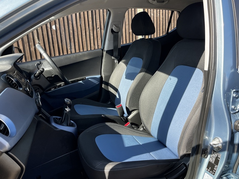 Hyundai i10 Premium - U124