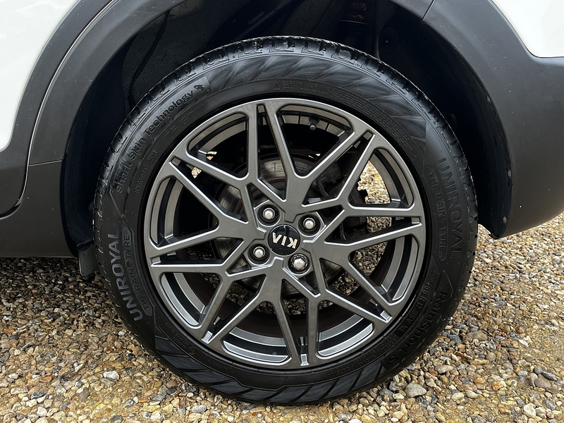 Kia Stonic T-GDi Maxx - U127