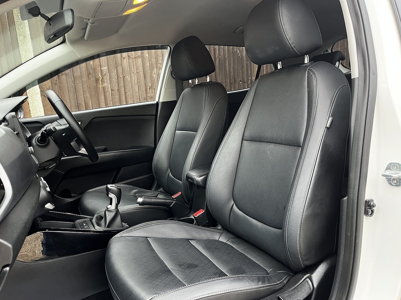 Kia Stonic T-GDi Maxx - U127