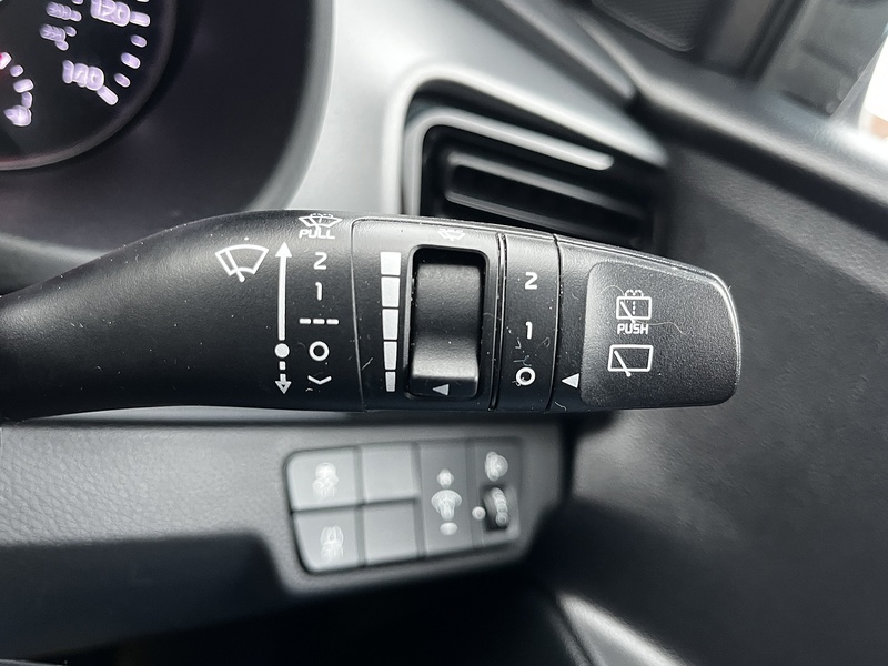 Kia Stonic T-GDi Maxx - U127