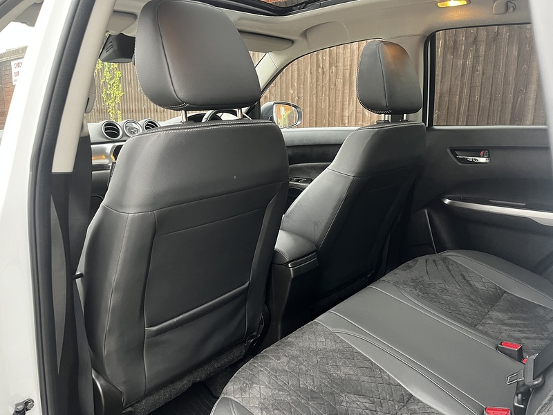 Suzuki Vitara Boosterjet SZ5 - U129