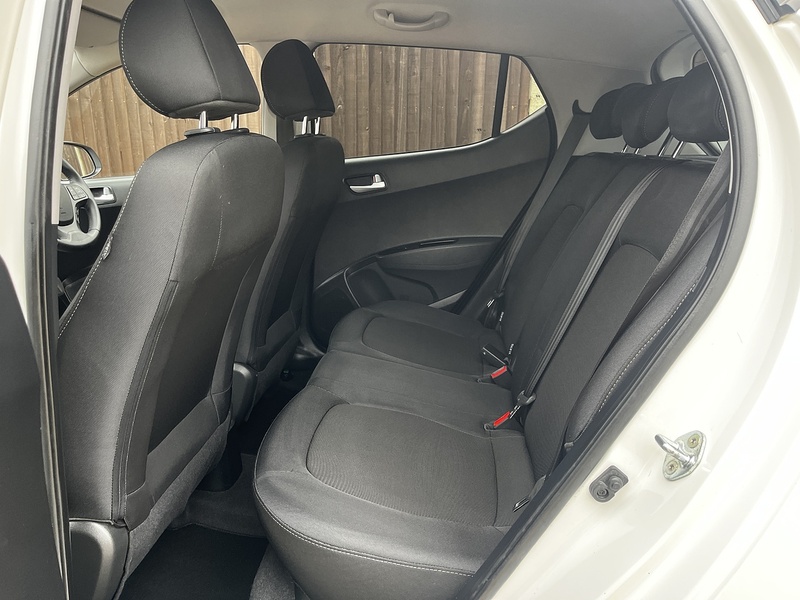 Hyundai i10 Premium - U133