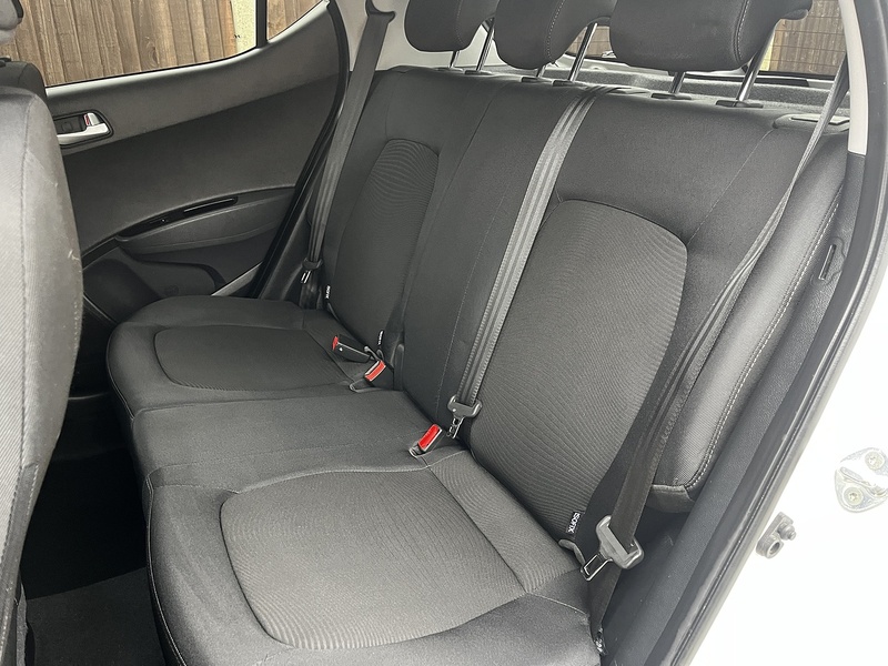 Hyundai i10 Premium - U133