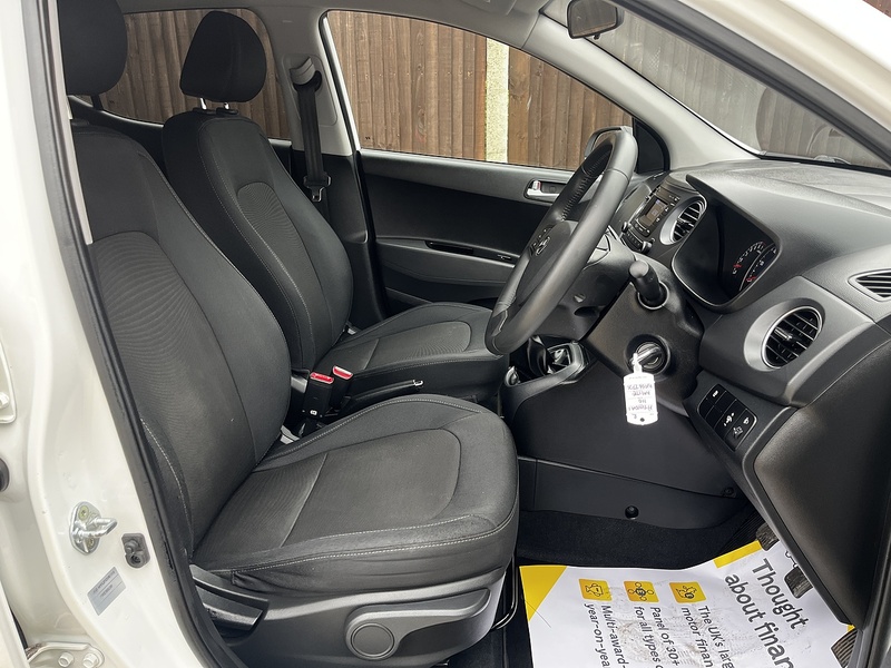 Hyundai i10 Premium - U133