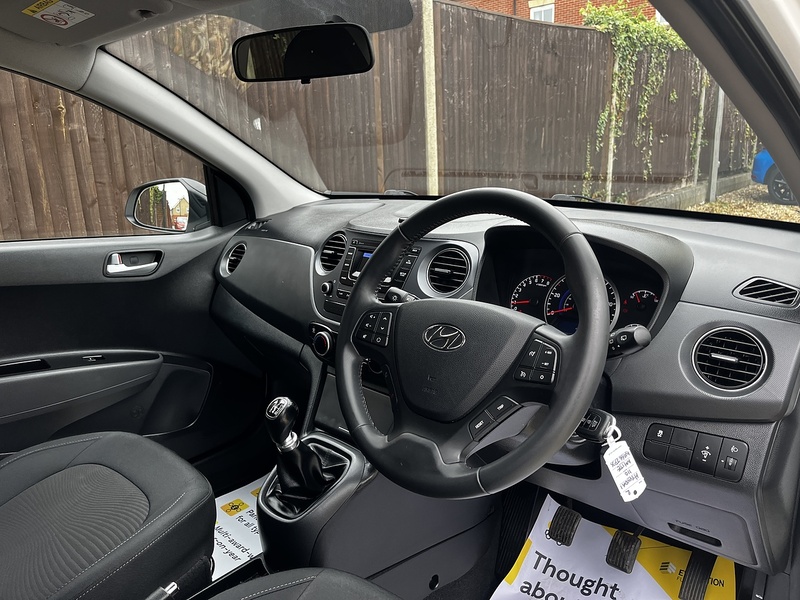 Hyundai i10 Premium - U133