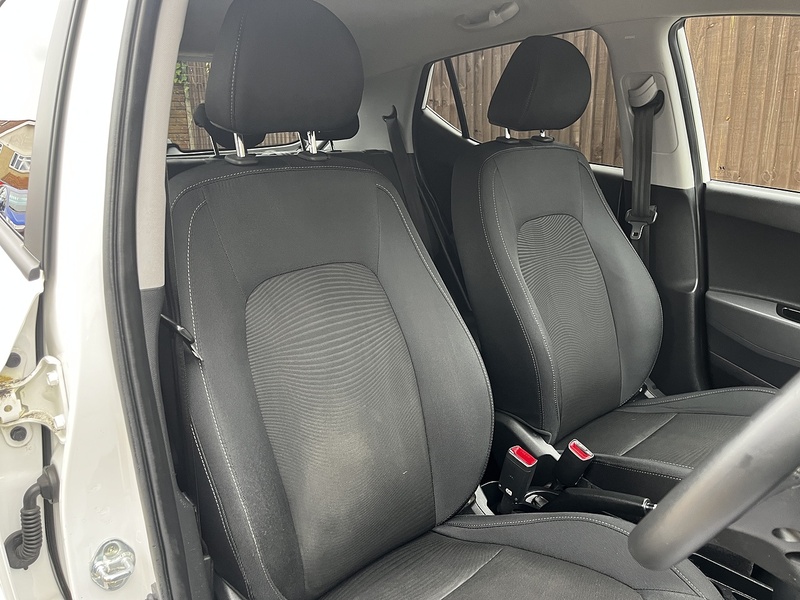 Hyundai i10 Premium - U133