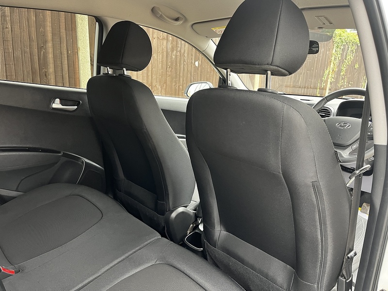 Hyundai i10 Premium - U133