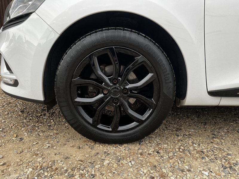 Renault Clio TCe Dynamique Nav - U137