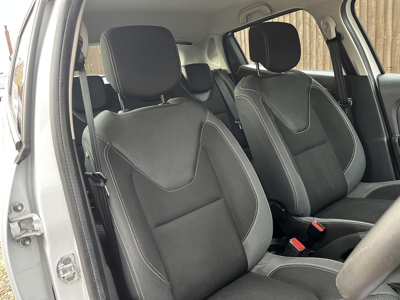 Renault Clio TCe Dynamique Nav - U137