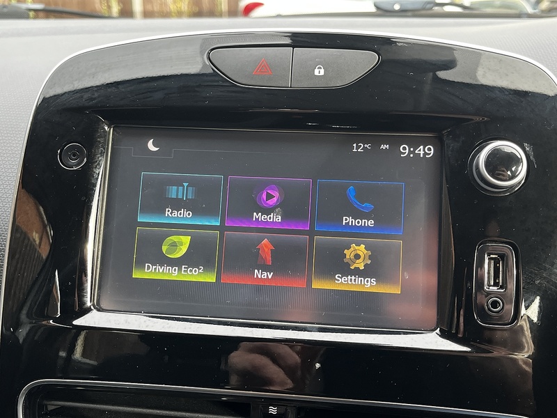 Renault Clio TCe Dynamique Nav - U137