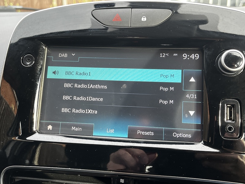 Renault Clio TCe Dynamique Nav - U137