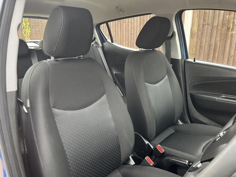 Vauxhall Viva i SE - U138